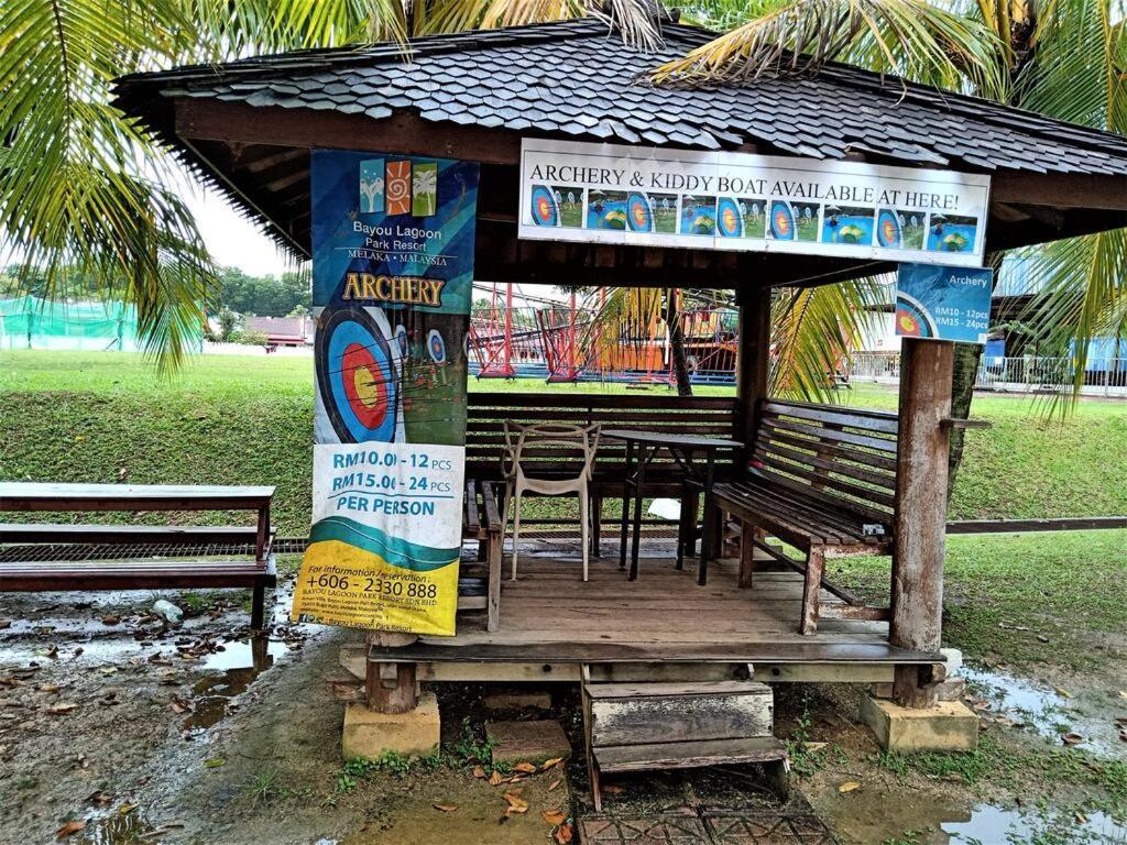 Melaka Top Largest Waterpark Resort - By Youbnb Homestay Melaka Dış mekan fotoğraf